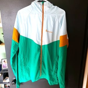 Cotopaxi Windbreaker
